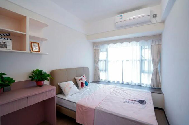 127㎡現(xiàn)代三居室，低調(diào)中散發(fā)高級感，鬧市中的寧靜雅居